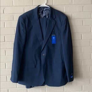 Nautica Navy Active Fit Suit